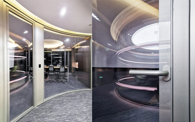 son şirket davası hakkında Curved panoramic glass partition system project